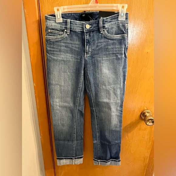 White House Black Market The Saint Honore Jean Collection - Crop - Picture 1 of 3